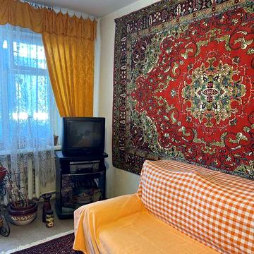 Продам 2 комн Заболотного 51 цена 27000дол