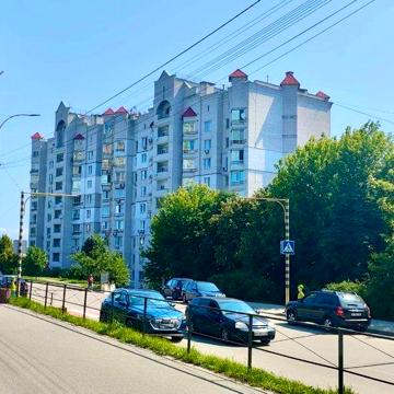 без%, продам 1 кiм, кв Вишгород, Грушевського 9, 50,7 кв.м, 8/10 цегла