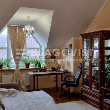 Продам 2К квартиру вул.Володимира Мономаха 14а Шевченківський р-н