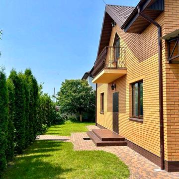 Будинок з ремонтом та індивідуальним опаленням,Дмитрівка,Бучанський рн