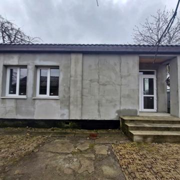 Кругла, 3