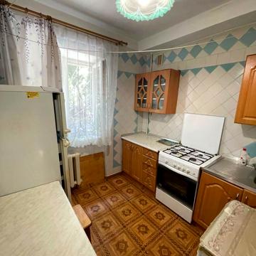 Івана та Юрія Лип вул. (Гайдара), 37