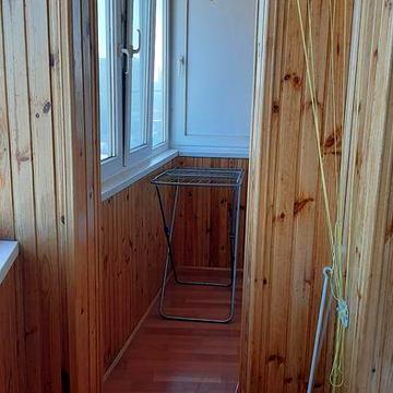 Оренда 2кімн. квартири ,вул. Братисл.,м. Чернігівська 2хв. Власник.