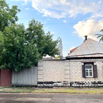 Будинок у місті Лозова, Сахалін,Ярослава Мудрого, ГАЗ, Гараж