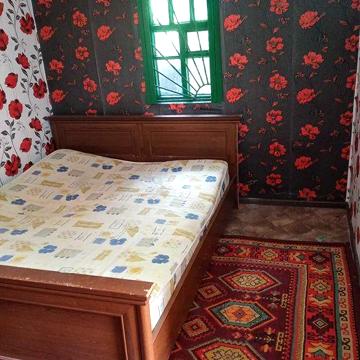 Продам дачу біля Ленінського ставка