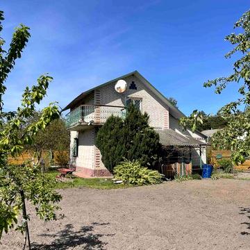 Дачний будинок з городом,скважина, світло на масиві Озерце