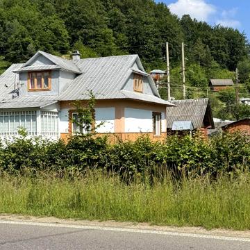 Оренда будинка в місті Косів- село Город. Ціна за місяць