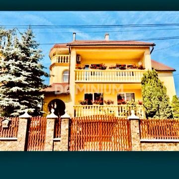 Здається в оренду комфортний котедж у м.Виноградів, по вул. Чкалова