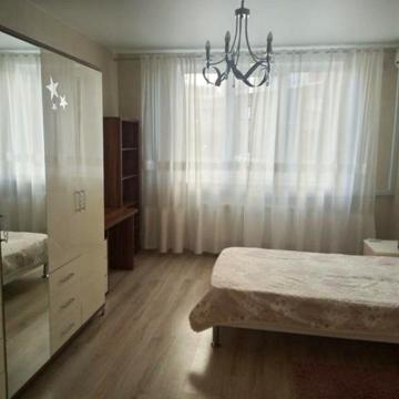 Віталія Нестеренка вул., 1б
