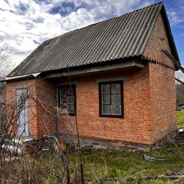 Продам або здам в оренду будинок під дачу