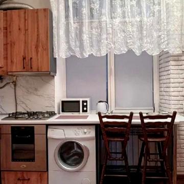 Миколая Коперника вул., 10