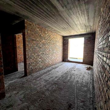 Продається 1-кімнатна квартира, площа 38м2