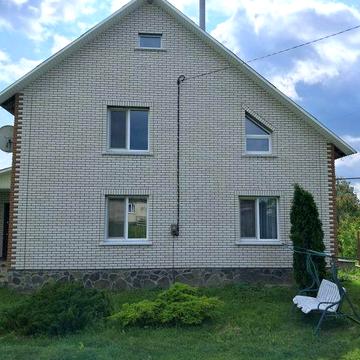 Продаж 2-поверхового будинку