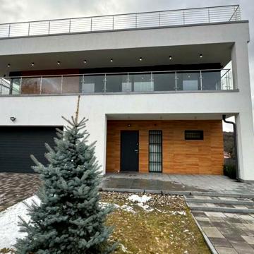 Горяна вул. (Олега Кошового)
