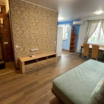 Краківська вул., 18