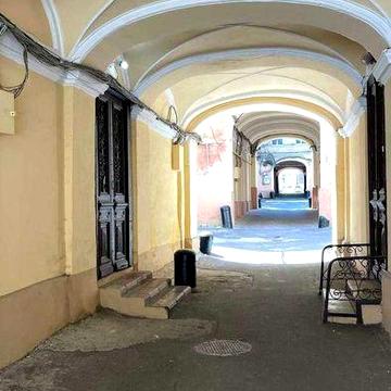 В продаже 2- комнатная квартира в Центре!