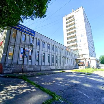 Героїв Майдану вул. (Театральна), 10