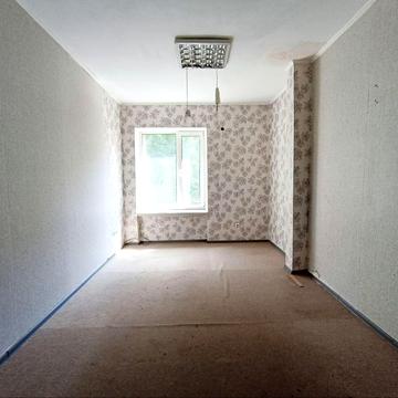 Героїв Майдану вул. (Театральна), 10