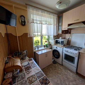 Не кутова 3 кімн по Львівській