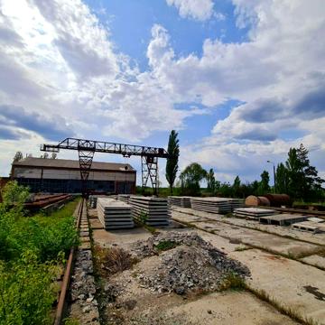 Поповича, 41