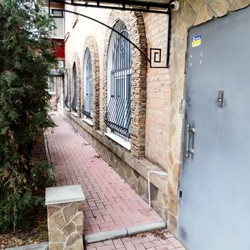 Енергетична вул., 6