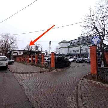 Преображенська вул., 2