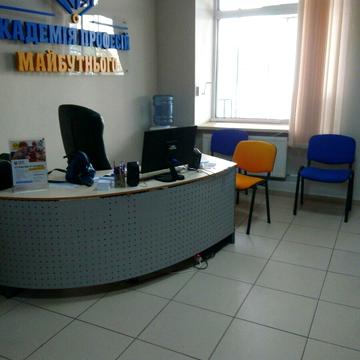 Припортова вул. (Героїв Сталінграда), 22а