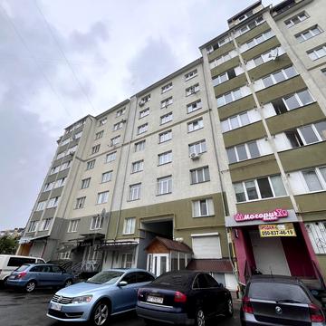 Тролейбусна вул., 15
