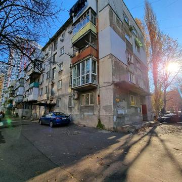 Пр Гагаріна, 23/5