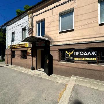 Михайлівська вул., 45