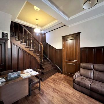 Святослава Ріхтера вул., 33