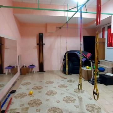 Захисників України вул. (1-го Травня), 19