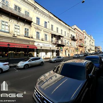 Ланжеронівська вул., 26