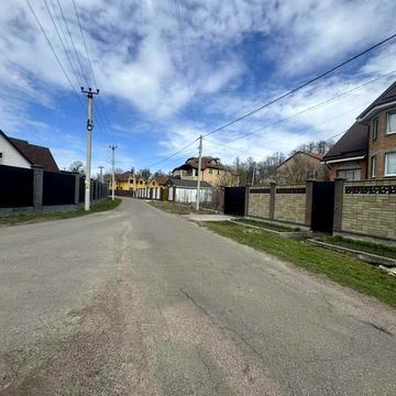 Миру вул., 3