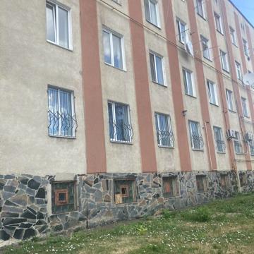 Героїв Небесної Сотні вул. (Табукашвілі), 26 а