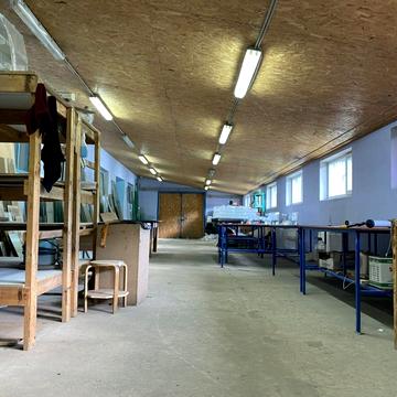 Щаслива вул., 30