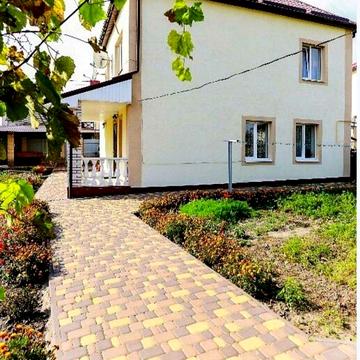 Стадіон "Козак-Арена", Петропавлівська борщагівка, Бучанський, Київська область 198000.0 USD