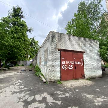 Чорновола, 4