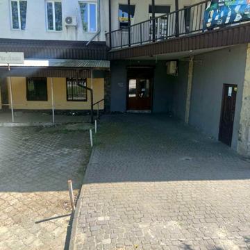 Тараса Шевченка просп., 15а
