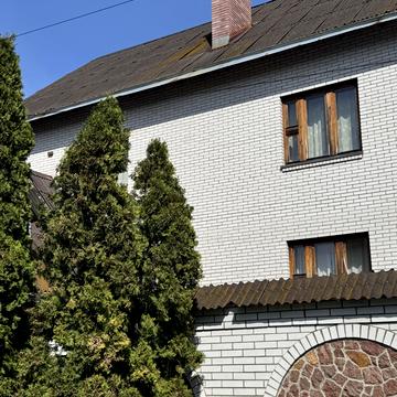 Меліораторів, 10
