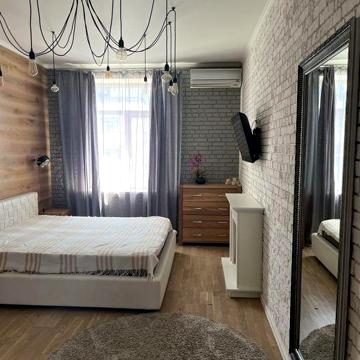 Продам квартиру в центре без %
