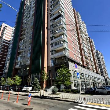 Василя Тютюнника вул. (Анрі Барбюса), 51/1А