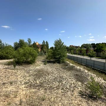 Липська вул., 33