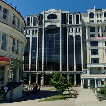 Грецька пл., 1а