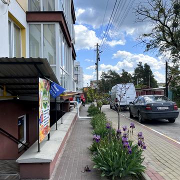 Громадянська вул., 2б