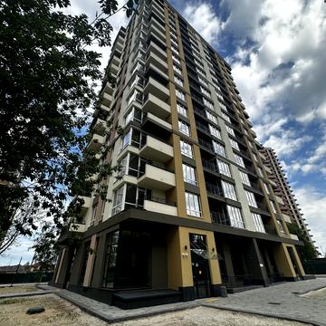 Соборна вул., 25