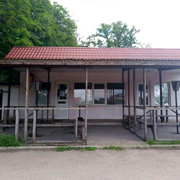 Станційна вул., 57