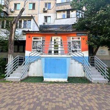 Сімї Глодан вул., 13а