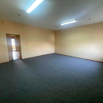 Володимира Мономаха вул. (Московська), 9