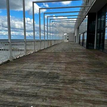 Аркадійська алея вул., 1